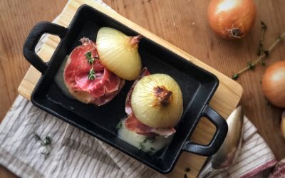 Sandwich di cipolle al timo con taleggio e Coppa di Parma IGP