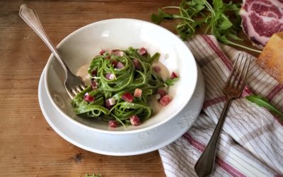 Tagliatelle alla rucola con Coppa di Parma e salsa al Parmigiano Reggiano